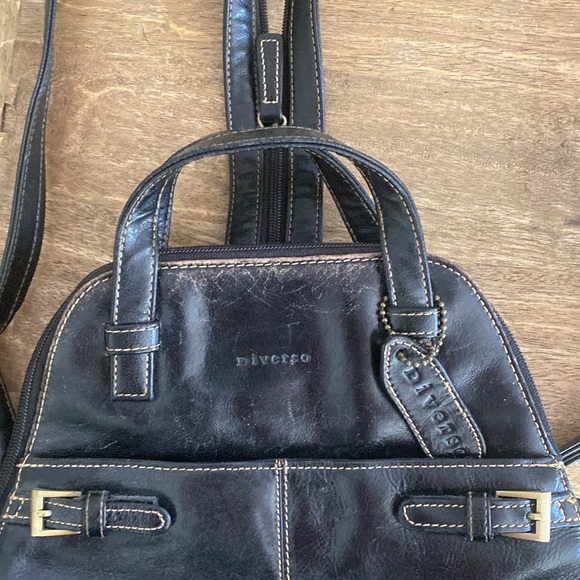 Real Black leather shoulder bag / cross body 
Made in Italy - Picture 5 of 8